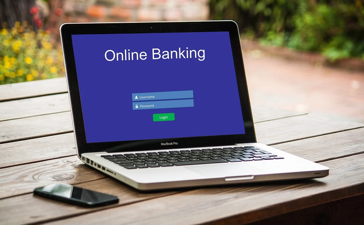 Découvrez comment gérer votre compte Banque Courtois Particuliers en 2026