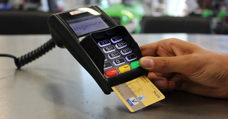 Les frais et le taux : ce qu'on ne vous dit pas assez