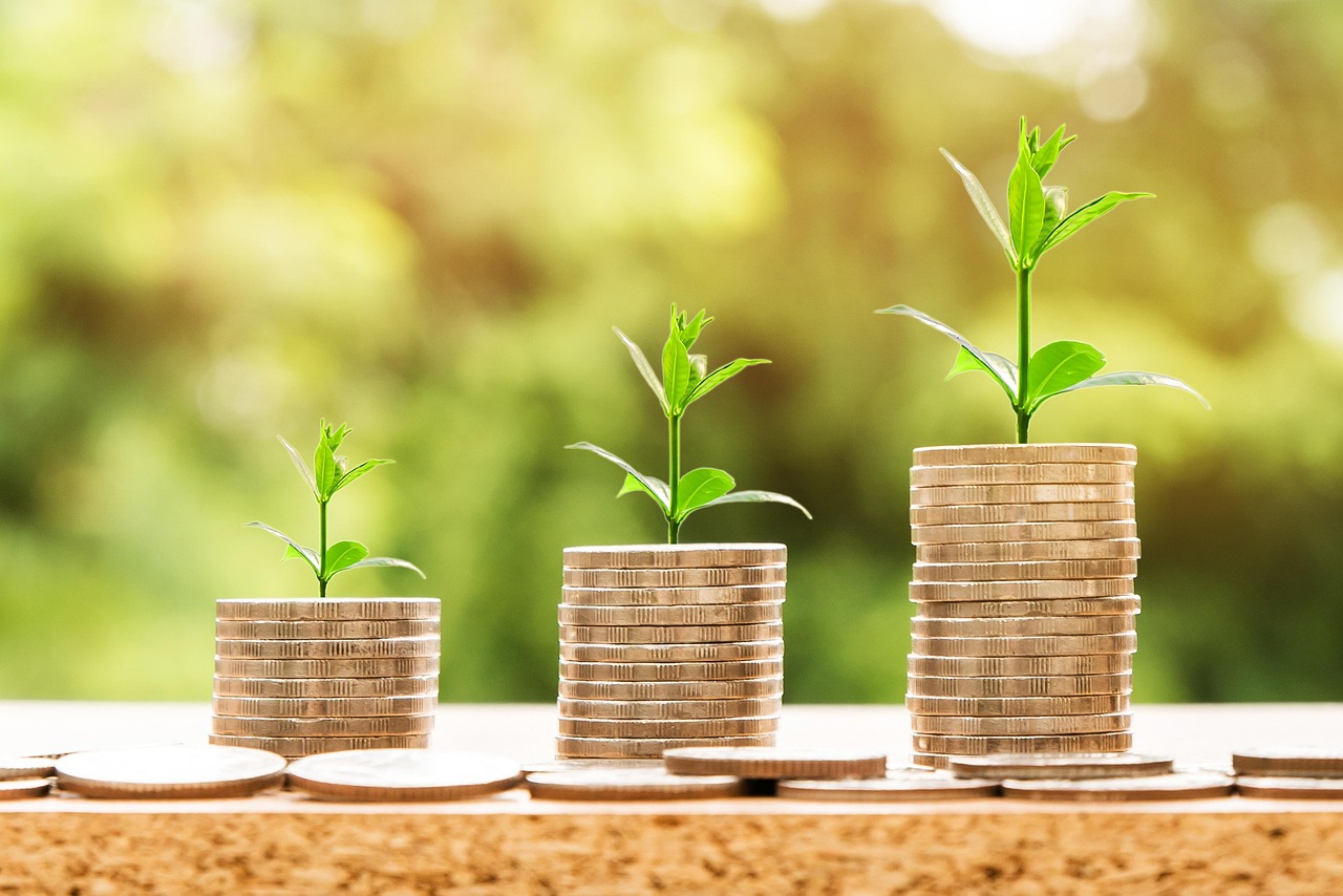 discover essential insights and strategies for managing your business finances effectively. learn how to optimize cash flow, budgeting, and investment decisions to drive growth and ensure long-term success.