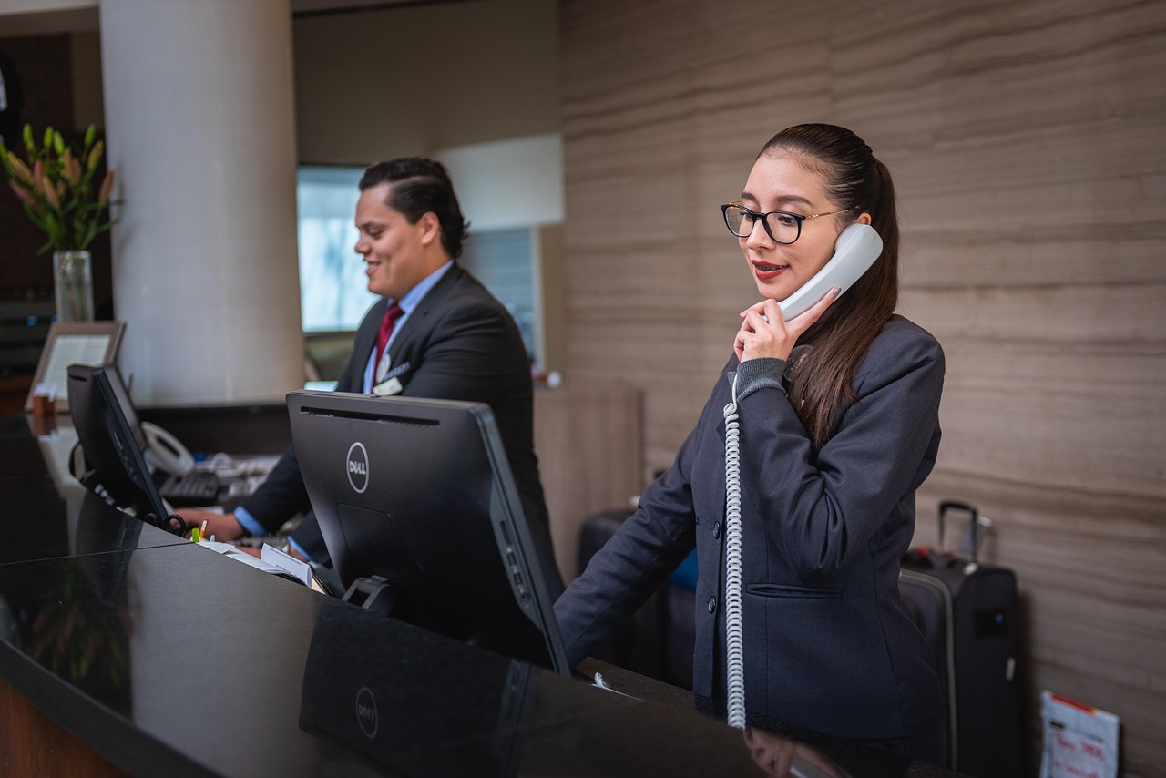 discover effective strategies to enhance customer loyalty and foster long-lasting relationships with your clients. learn how to create a loyal customer base that drives repeat business and boosts your brand's success.