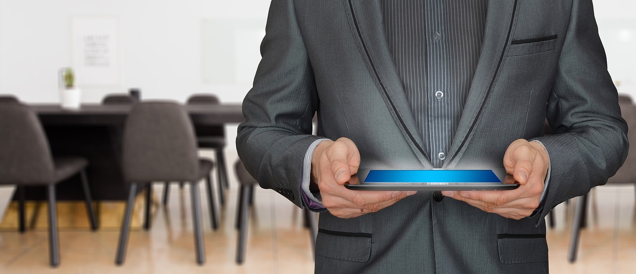 discover the essential components of a successful marketing strategy. learn how to analyze your market, identify your target audience, and choose the right channels to achieve your business goals.
